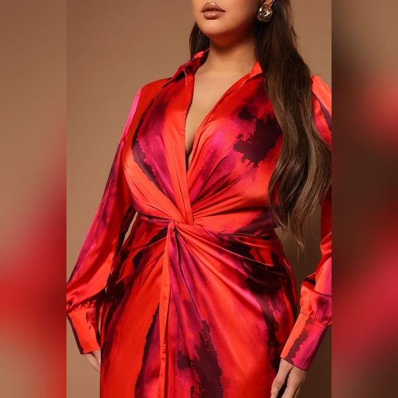 Fashion Nova - Nova Luxe Long Sleeve Maxi Dress - Plus Size - 3x - Picture 6 of 10